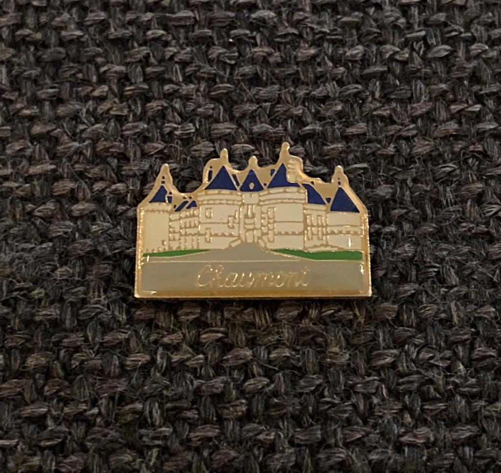 PIN - CHAUMONT - FRANCE - FRANKRIJK, Envoi, Utilisé, Ville ou Campagne, Insigne ou Pin's