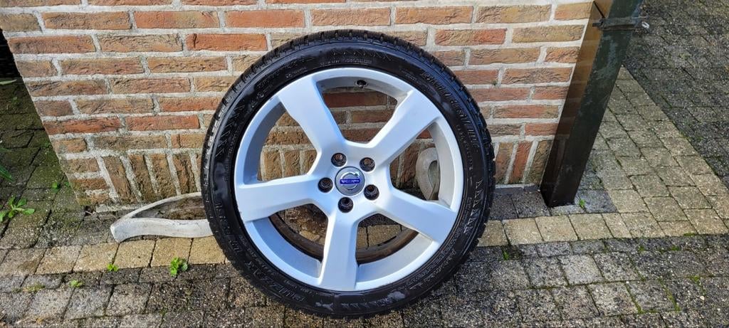Banden en velgen, Ophalen, 18 inch, Gebruikt, 255 mm