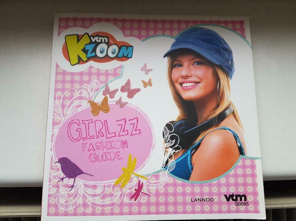 Knutselboek voor kinderen - vtm Kzoom Girlzz Fashion Guide, Ophalen of Verzenden, Zo goed als nieuw, Knutselen
