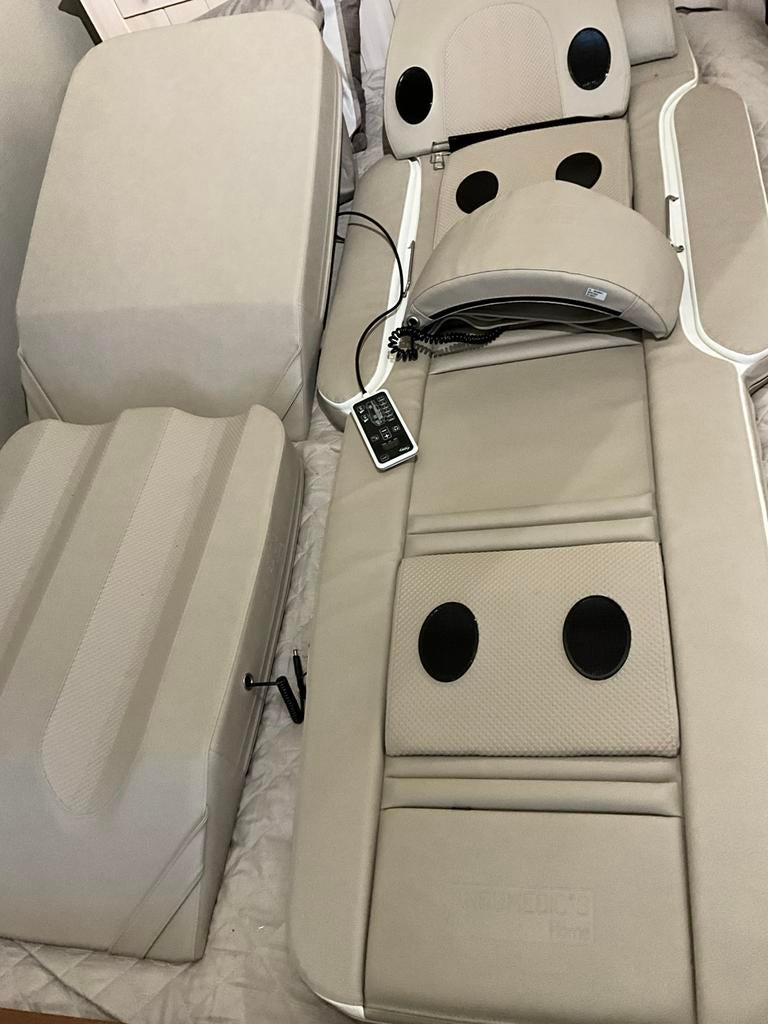 Professionele andulatie matras met ingebouwde infrarood, Ophalen, Zo goed als nieuw