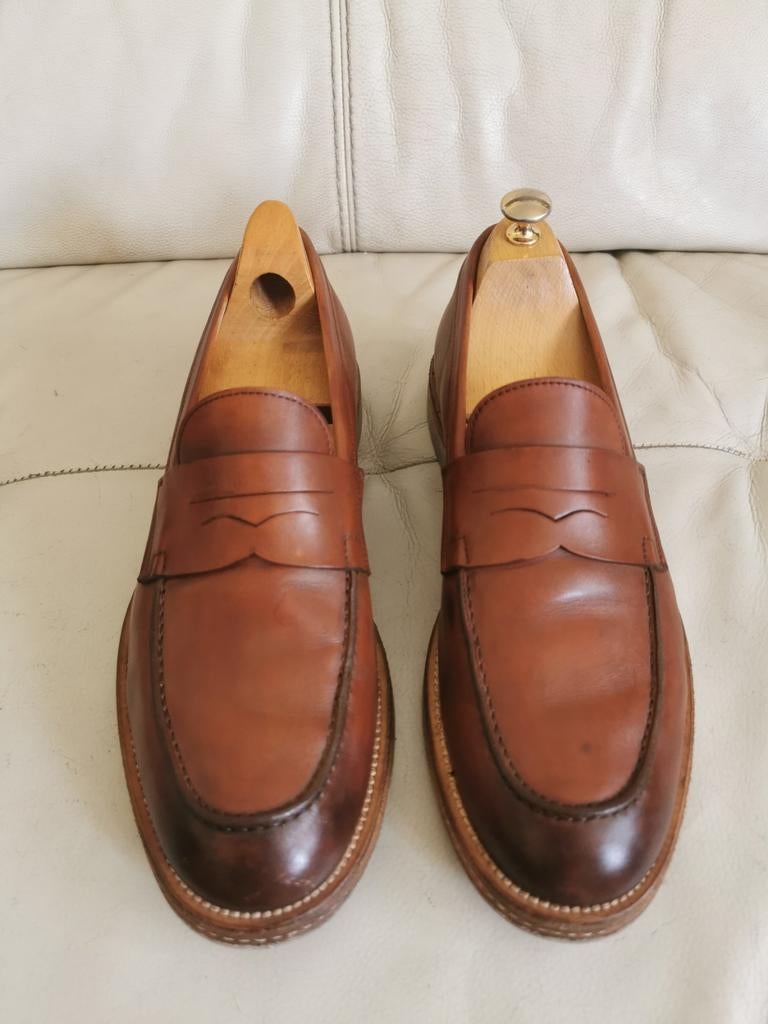 Mocassins Santoni, Enlèvement ou Envoi, Porté