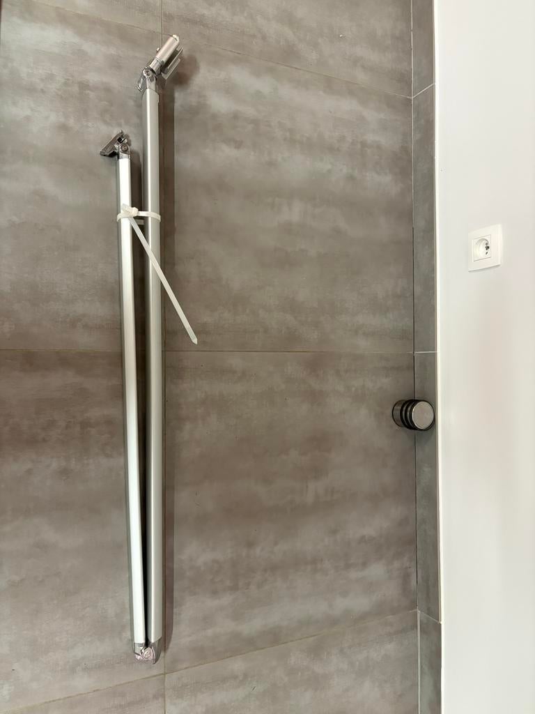 Vervanging knikarm rechts voor Thule 4200 2,6m luifel, Caravans en Kamperen, Ophalen of Verzenden, Nieuw