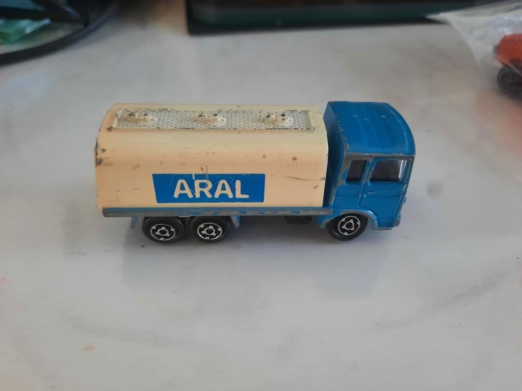 Majorette Saviem Aral, Ophalen of Verzenden, Gebruikt, Bus of Vrachtwagen