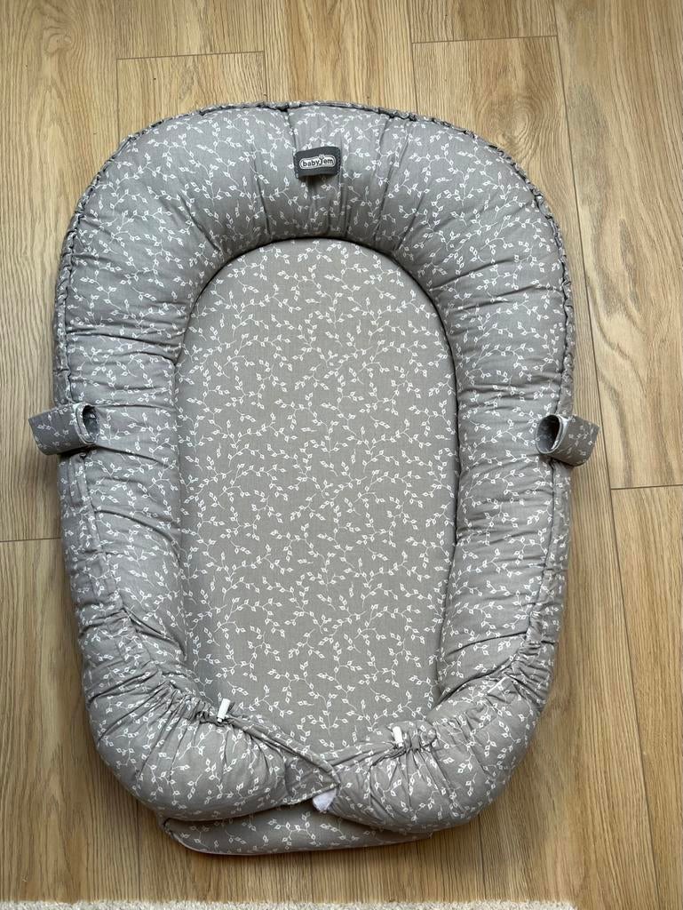 Nid pour bébé ou réducteur de lit, Enlèvement, Comme neuf, Autres types