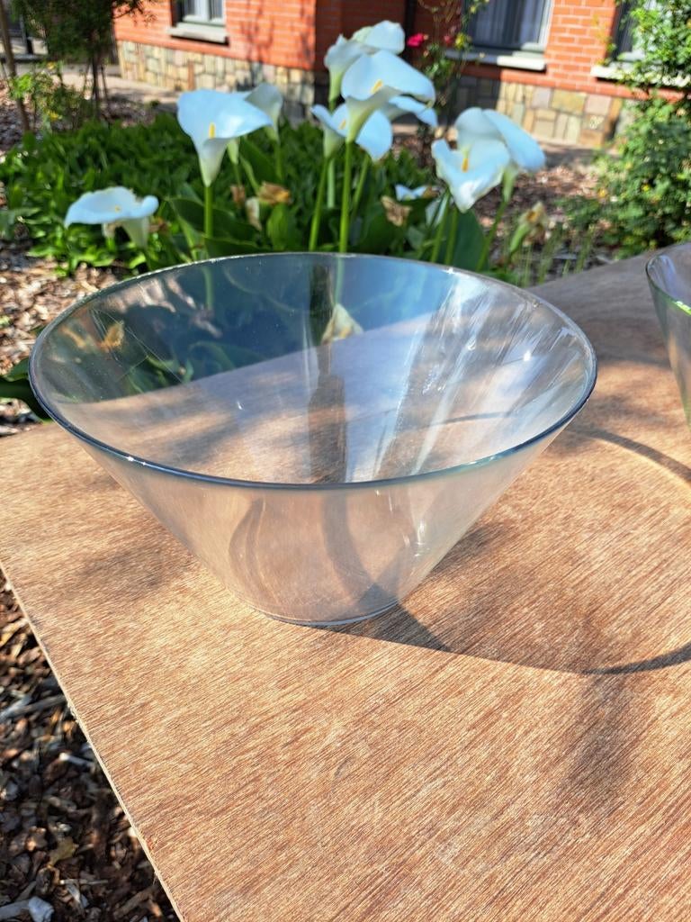 2 dezefde mooie grote glazen komme.,fruitschaal,sangria,, Ophalen of Verzenden, Nieuw, Glas, Kom(men)