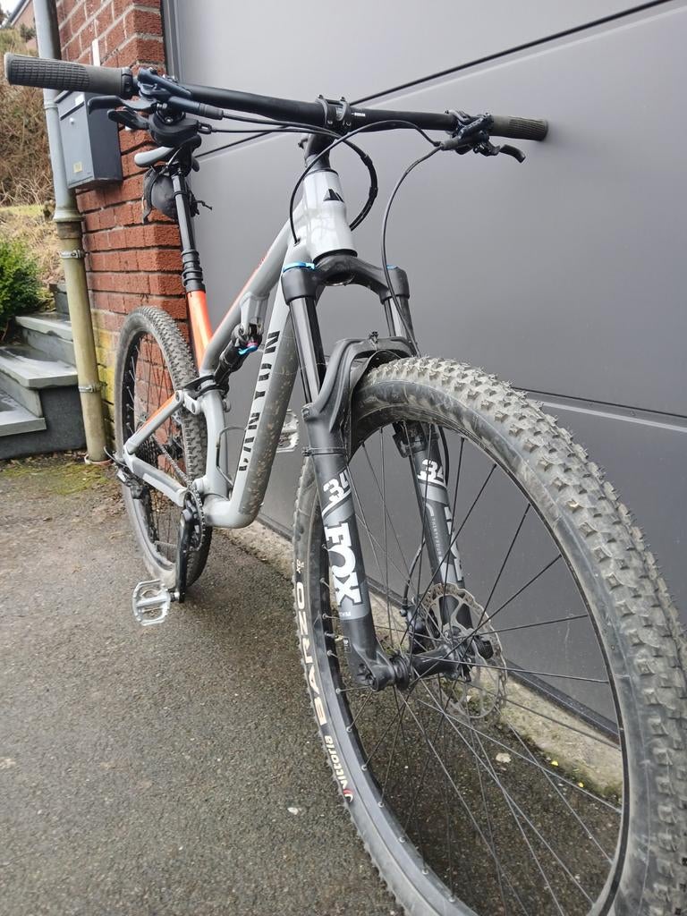 Vtt canyon neuron taille L 2021, Fietsen en Brommers, Fietsen | Mountainbikes en ATB