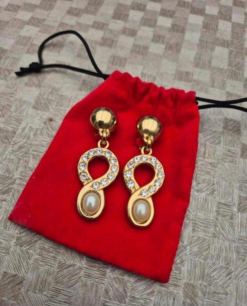 Vintage vergulde clips oorbellen met parels 15 euro per paar, Ophalen of Verzenden, Zo goed als nieuw