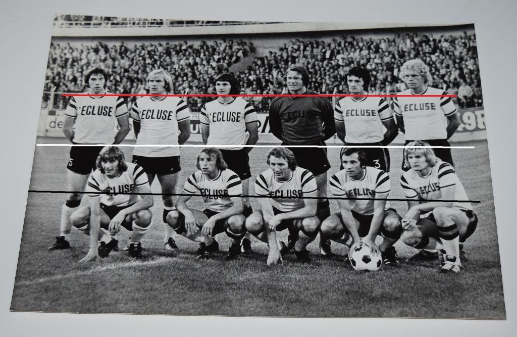 RWDM / Racing White Daring Molenbeek / Teamfoto / 40 x 29,5, Verzamelen, Verzenden, Zo goed als nieuw, Poster, Plaatje of Sticker