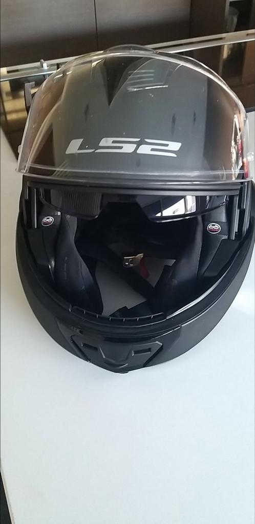 Helm nieuw, Enlèvement ou Envoi