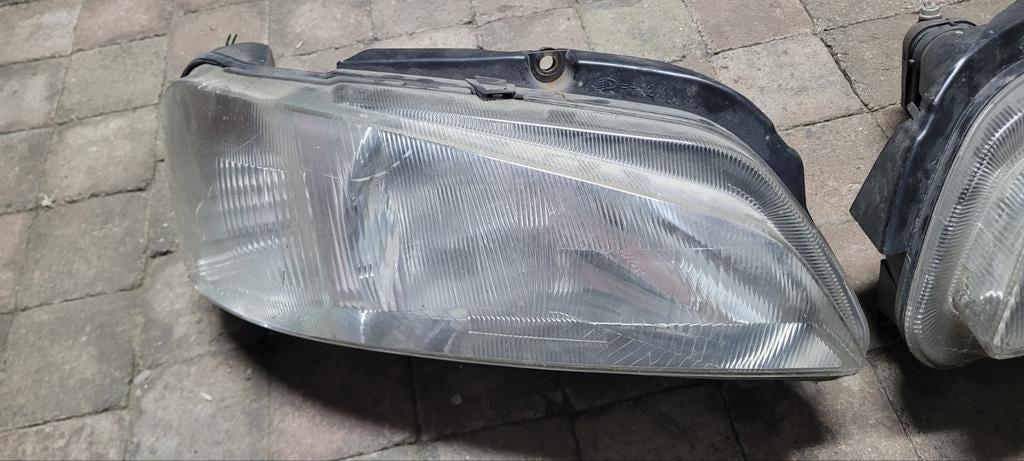 phare peugeot 106 ph2, Enlèvement ou Envoi, Utilisé, Peugeot