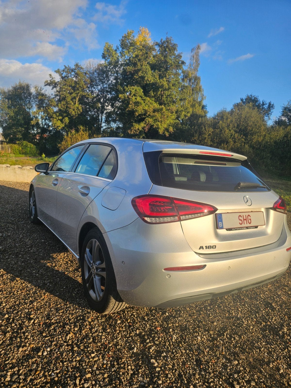 Mercedes-Benz A180 Automaat | 2019 | 98.555 km | Garantie, Auto's, Testrit aan huis, Stof, 4 cilinders, https://public.car-pass.be/vhr/2720ea49-46fb-48d3-9045-295aac2c26b5