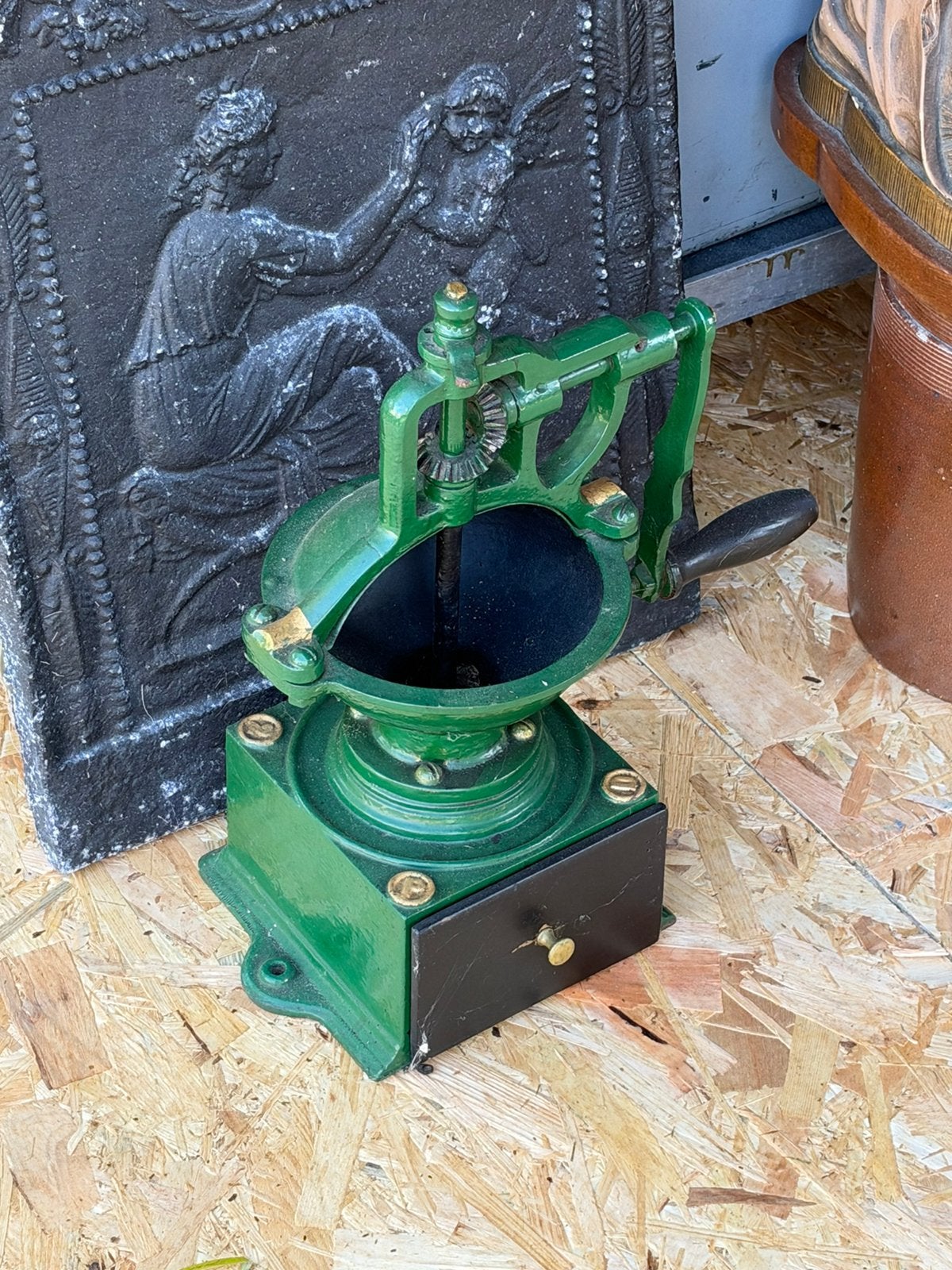 Grote koffie molen, Antiek en Kunst, Ophalen