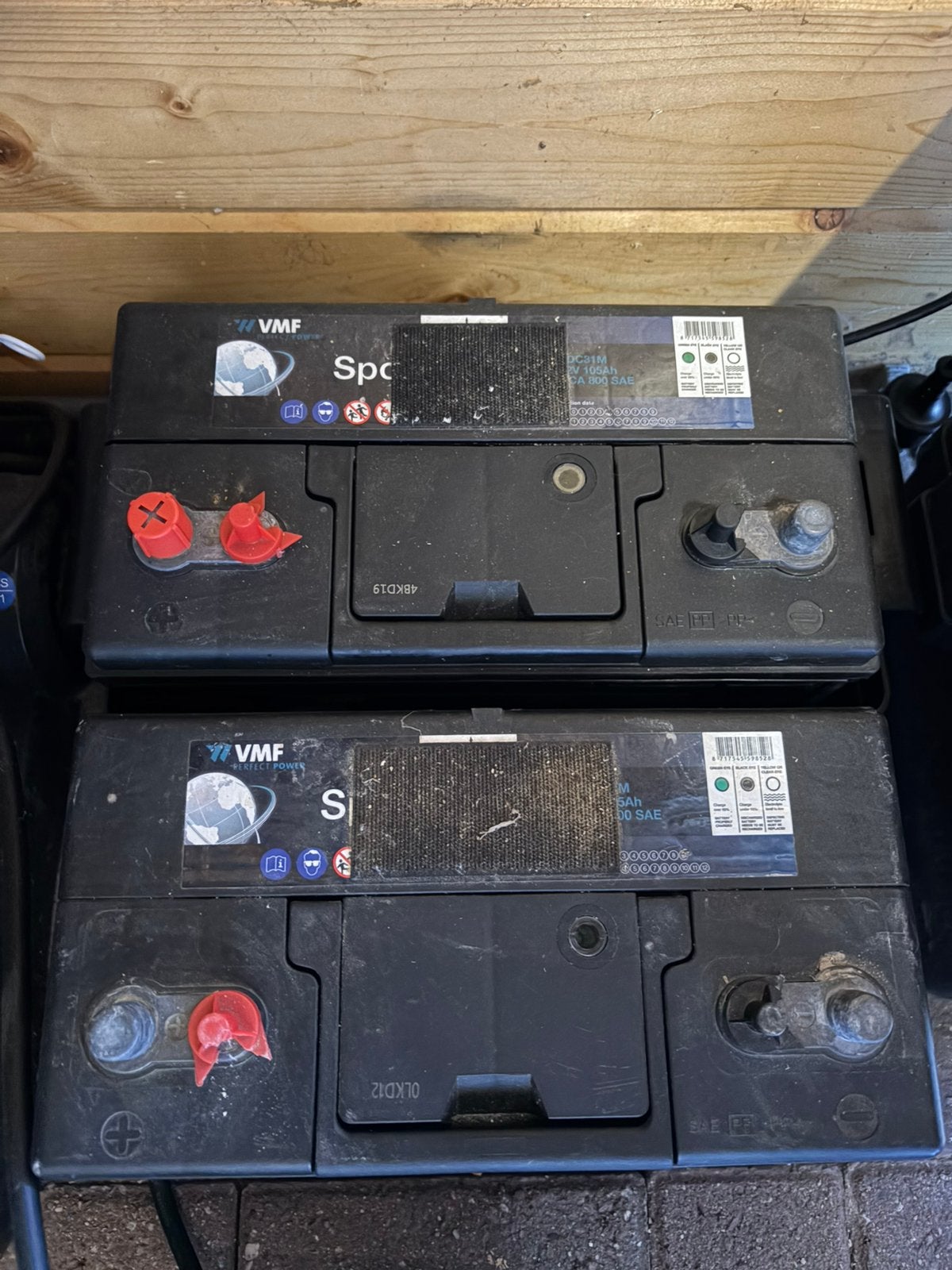 2x semi tractie accu VMF 105ah