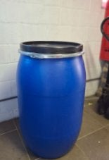 vat 250L met deksel, Tuin en Terras, 150 liter of meer, Ophalen, Zo goed als nieuw, Kunststof
