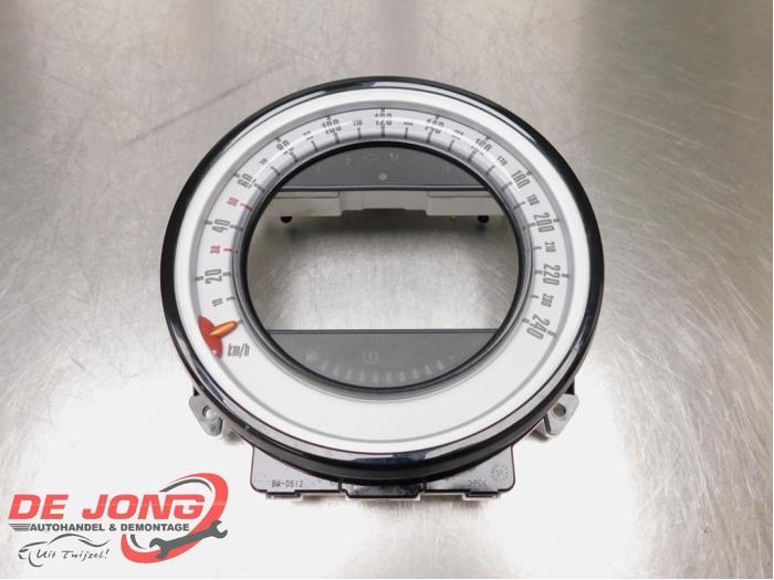 Compteur kilométrique KM d'un Mini Cooper S, -, 3 mois de garantie, -, -