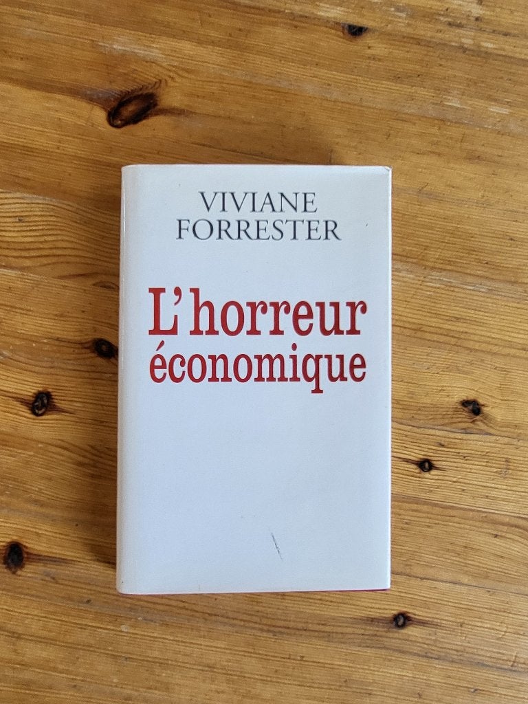 Essai "L'horreur économique", Enlèvement, Société