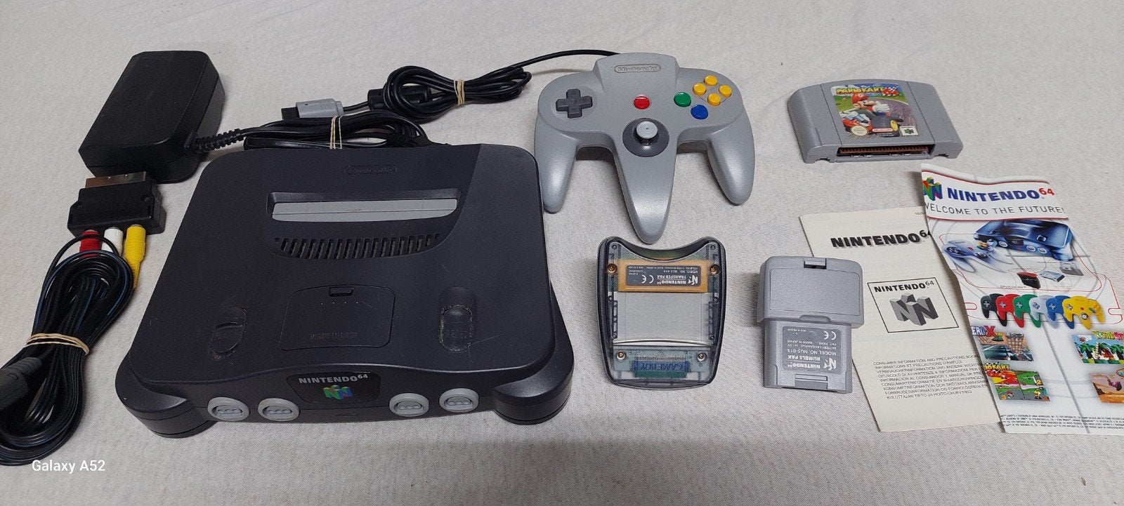 nintendo 64 met mario kart 64, Games en Spelcomputers, Ophalen of Verzenden, Gebruikt
