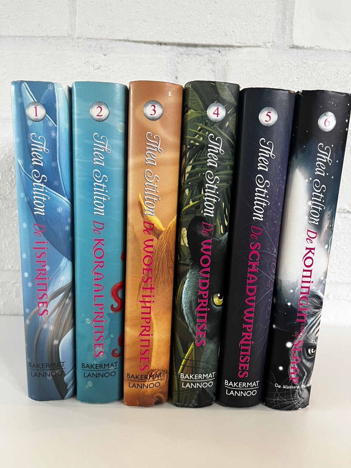 Thea Stilton serie Prinsessen uit Fantasia 1-6, Boeken, Thea Stilton, Nieuw, Ophalen of Verzenden, Fictie