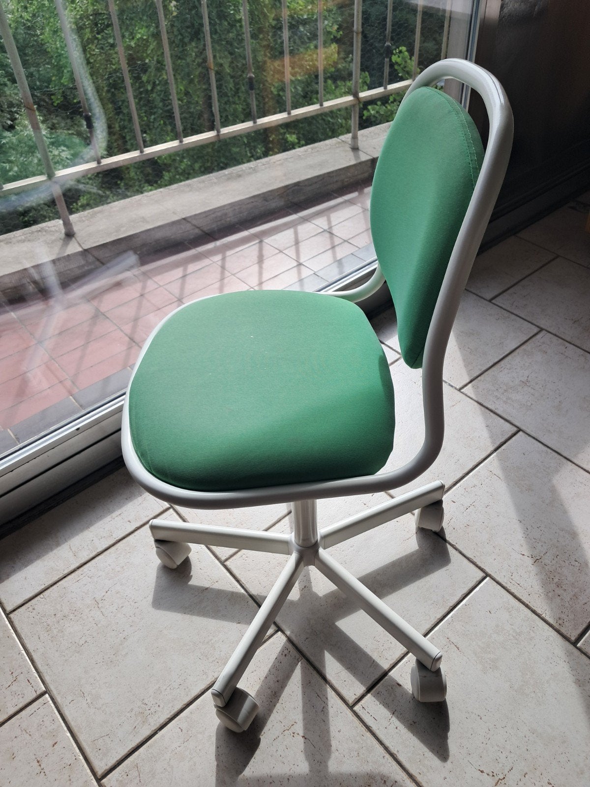 Chaise bureau enfant Ikea, Maison & Meubles, Utilisé, Chaise de bureau, Ergonomique, Vert