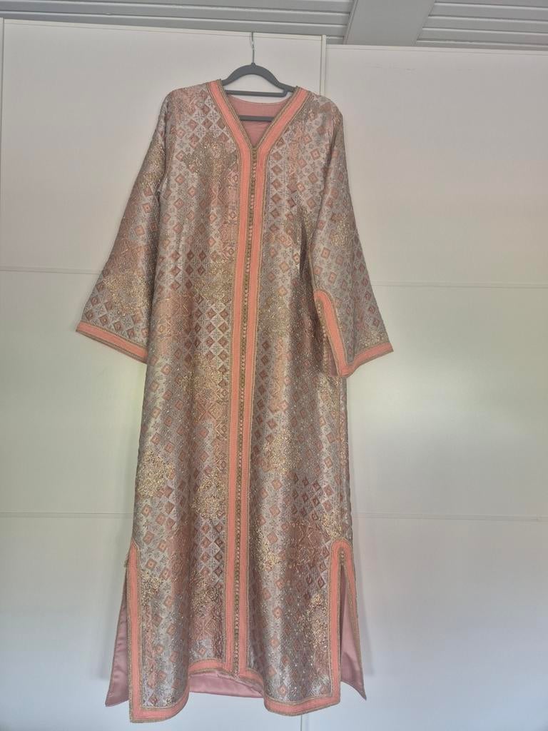 Kaftan, Ophalen