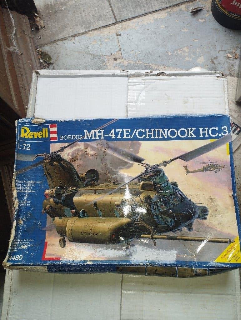 Boeing MH-47E Chinook HC.3 Revell 04480, Hobby & Loisirs créatifs, Modélisme | Avions & Hélicoptères, Neuf, Enlèvement ou Envoi