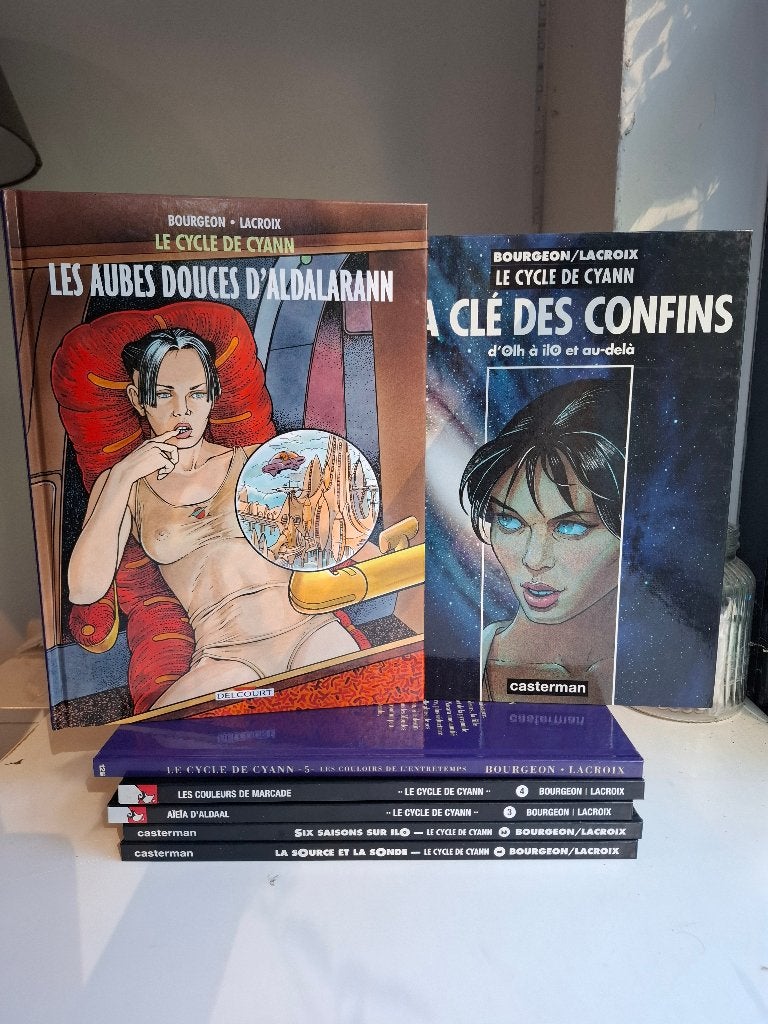 LE CYCLE DE CYANN TOMES 1 à 6 SERIE COMPLETE + HORS SERIE!, Série complète ou Série, Enlèvement ou Envoi, Comme neuf