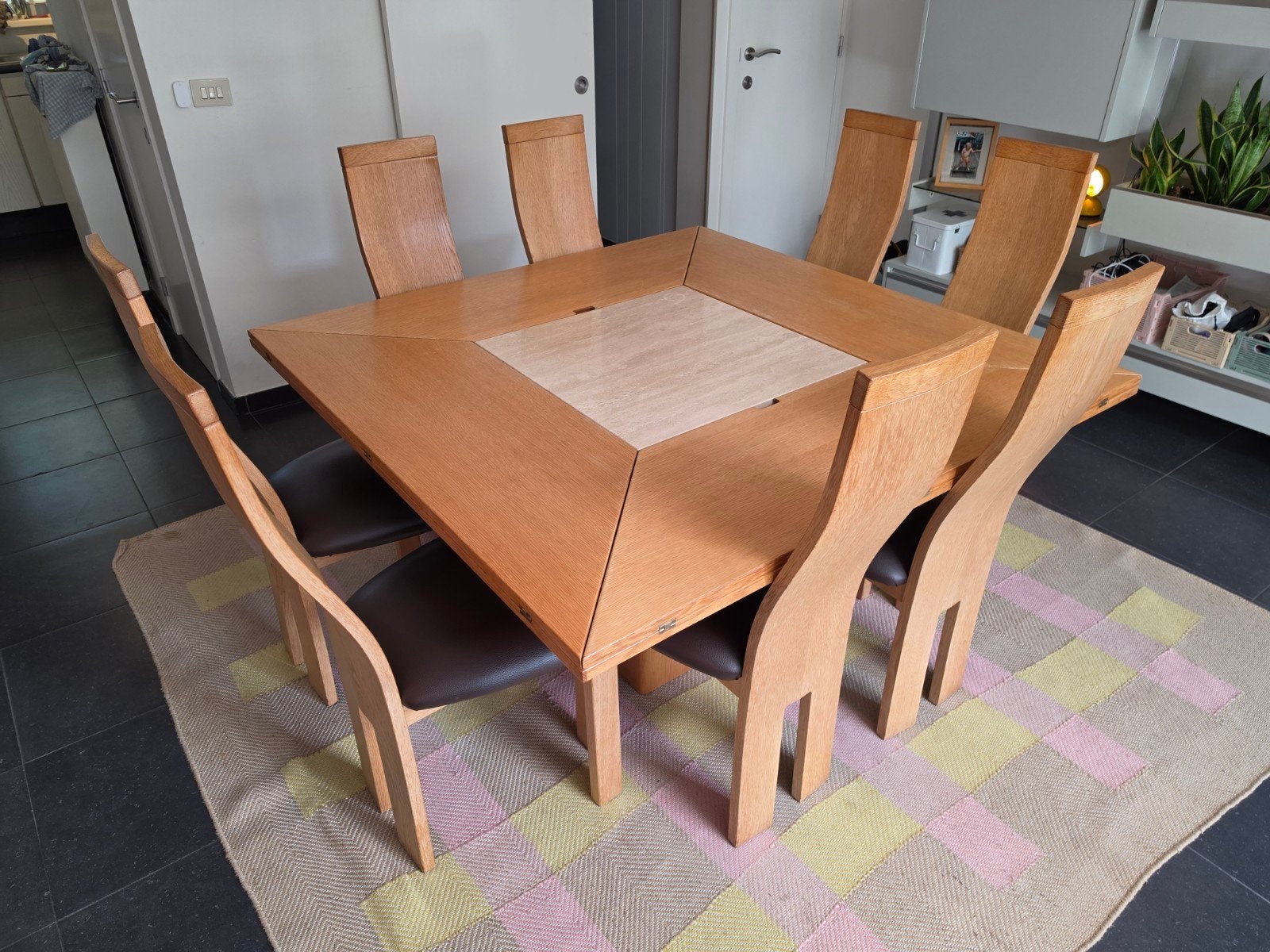 Cirkante tafel + 8 stoelen - Van den Berghe Pauvers, Enlèvement, Utilisé, Belgisch modern - jaren 70, 8 chaises ou plus