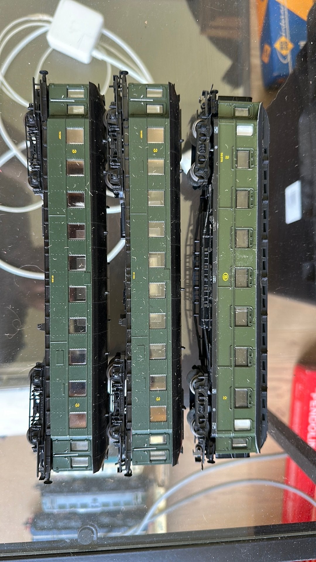 Lot de 3 voitures SNCB, Hobby & Loisirs créatifs, Trains miniatures | HO, Autres marques, Analogique, Wagon, Enlèvement