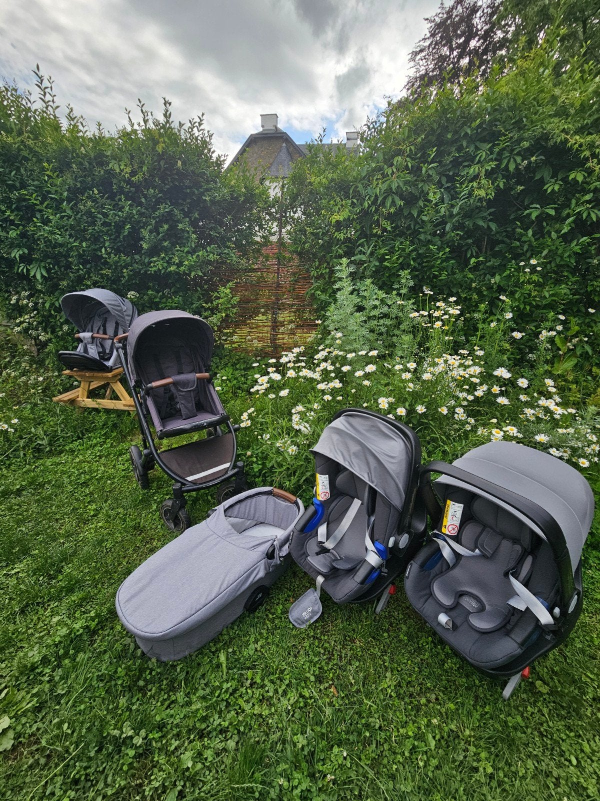 Poussette trio britax romer, Enfants & Bébés, Poussettes & Combinaisons, Poussette, Enlèvement