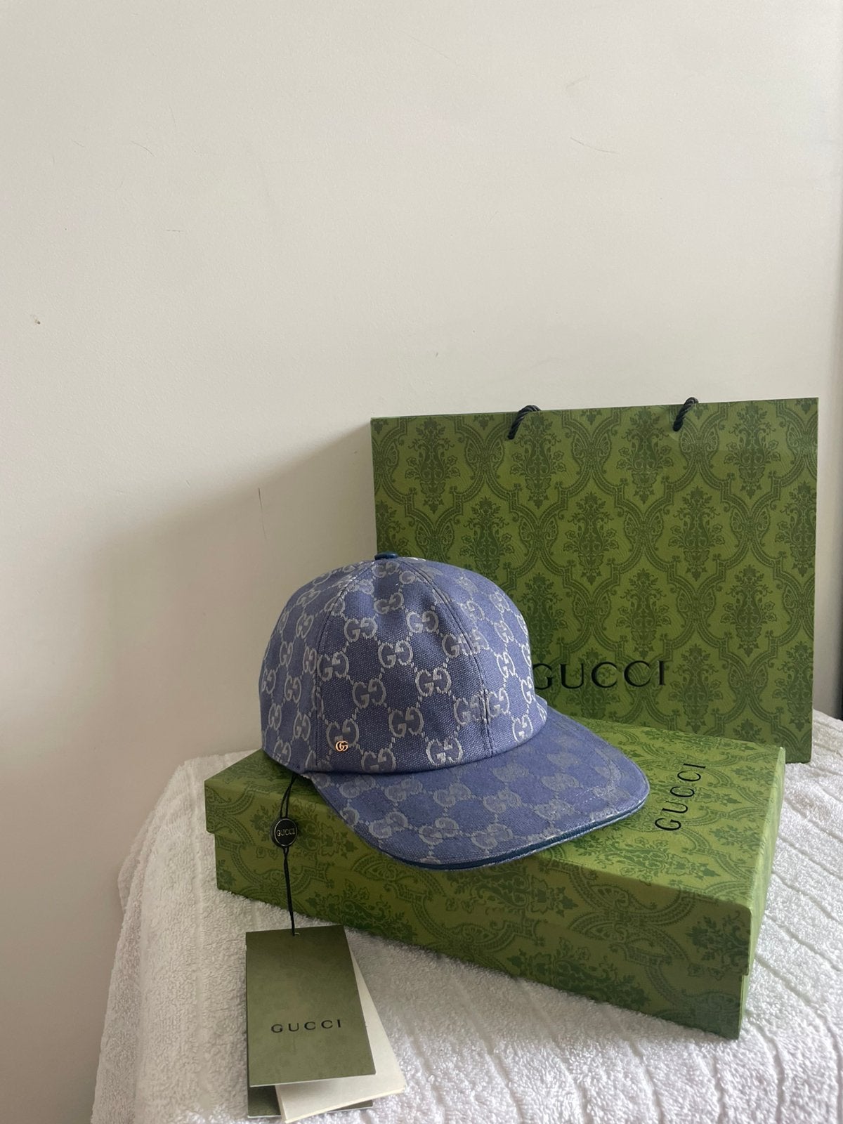 Gucci Pet, Vêtements | Hommes, Chapeaux & Casquettes, Enlèvement ou Envoi, Comme neuf, 57 cm (M, 7⅛ pouces) ou moins, Casquette