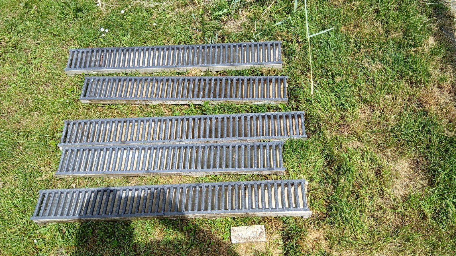 Lot de 5 caniveaux aco