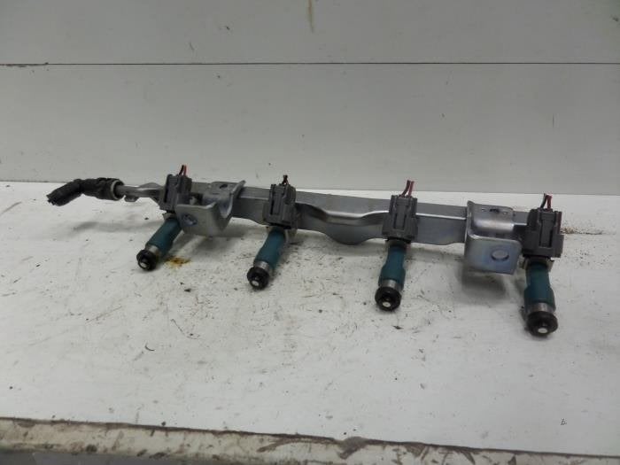 Injector (benzine injectie) van een Ford fiesta, Ophalen, Gebruikt, Ford