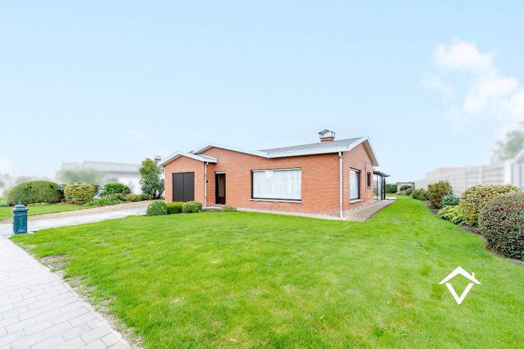 Ruime alleenstaande woning, 3 slpkmrs en garage te Koekelare, 584 kWh/m²/jaar, 500 tot 1000 m², Vrijstaande woning, 3 kamers