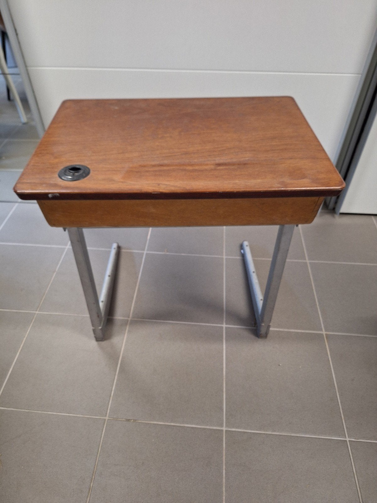 Vintage schoolbankje lessenaar, Enlèvement