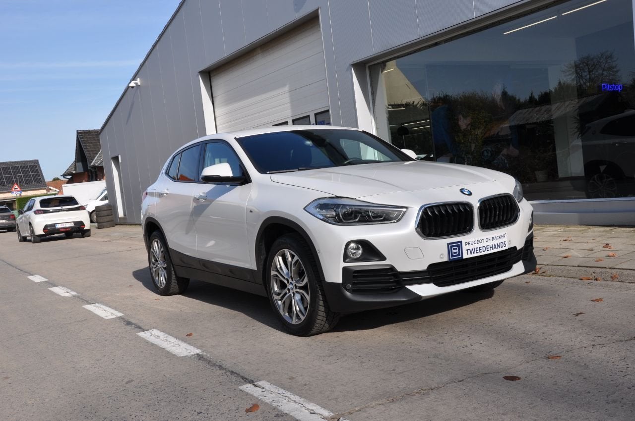 BMW X2 s-Drive * M-Pack In & Out * (bj 2019, automaat), Auto's, Wit, Bedrijf, 150 pk, SUV of Terreinwagen