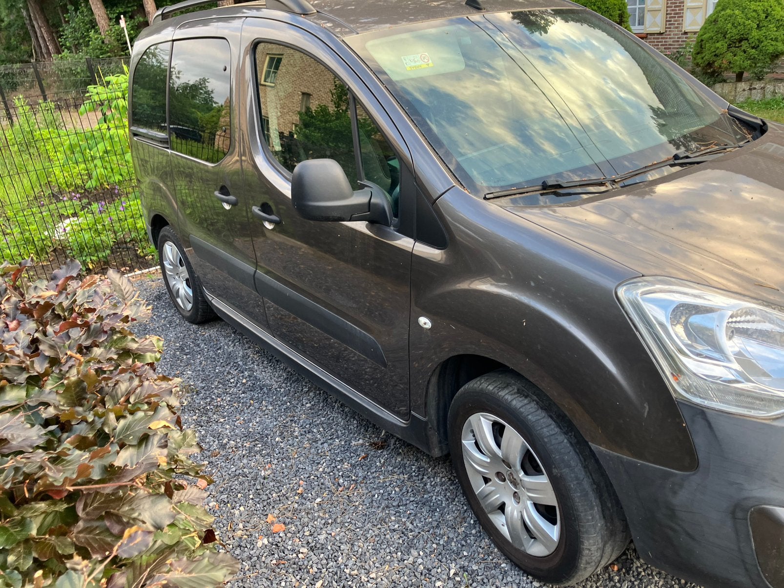 Peugot partner tepee bruin, Auto's, Voorwielaandrijving, Stof, Bruin, 5 deurs