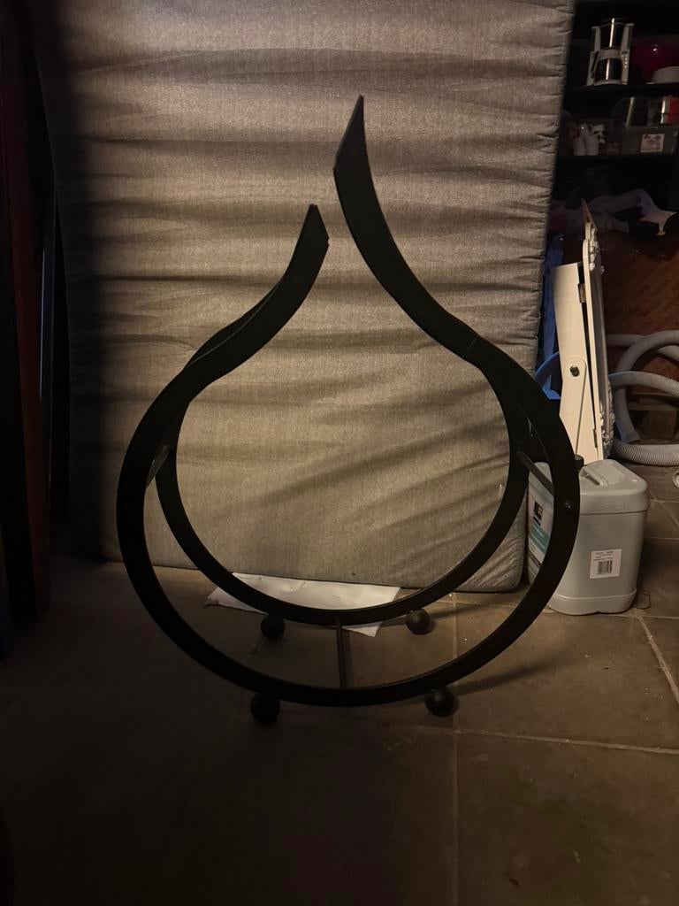 Houten loghouder, Ophalen