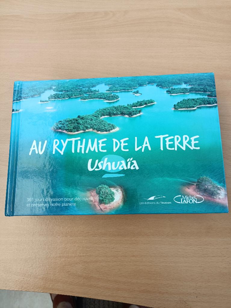 livre ushuaia, Enlèvement