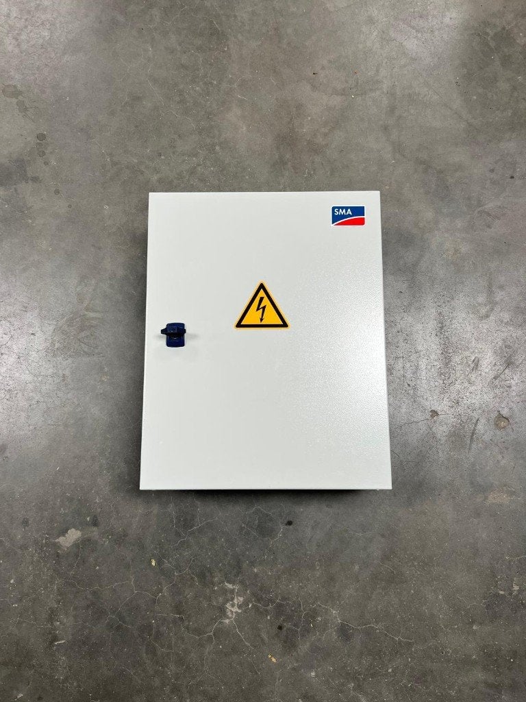 SMA -- Automatic Backup Unit, Doe-het-zelf en Bouw, Zonnepanelen en Toebehoren, Ophalen, Zo goed als nieuw