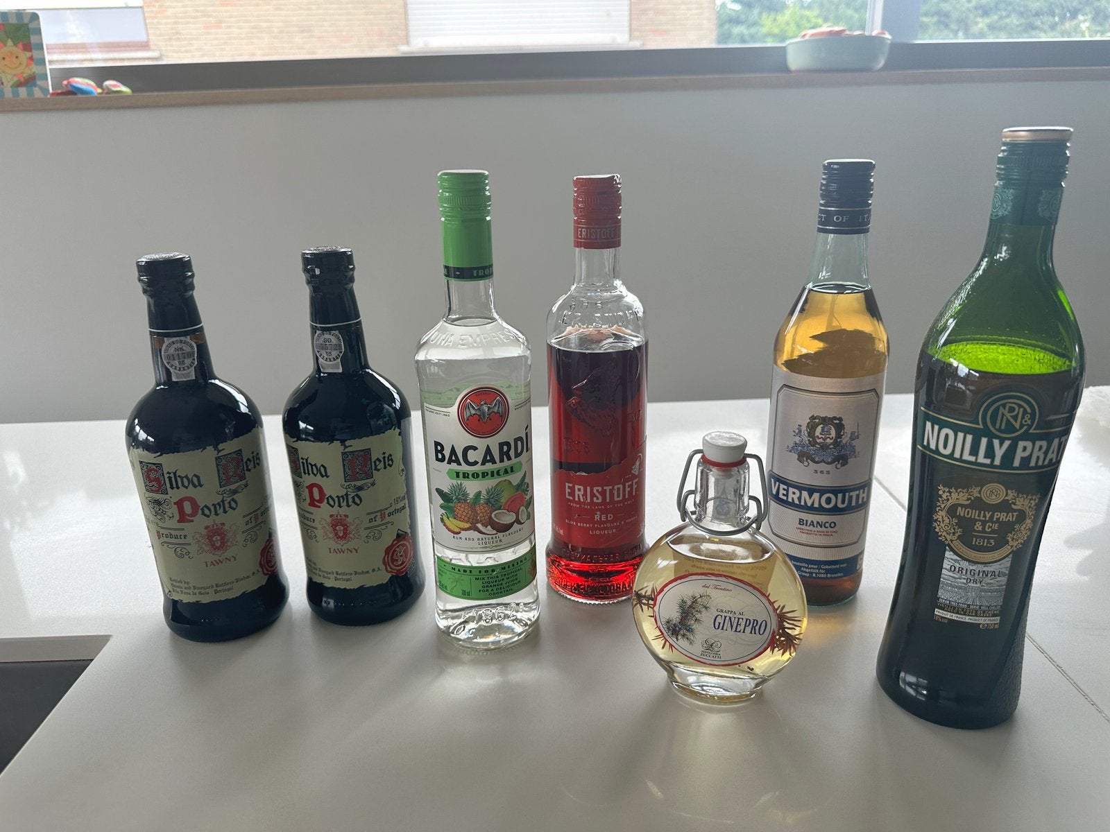 Lot alcoholische dranken, Verzamelen, Ophalen, Zo goed als nieuw