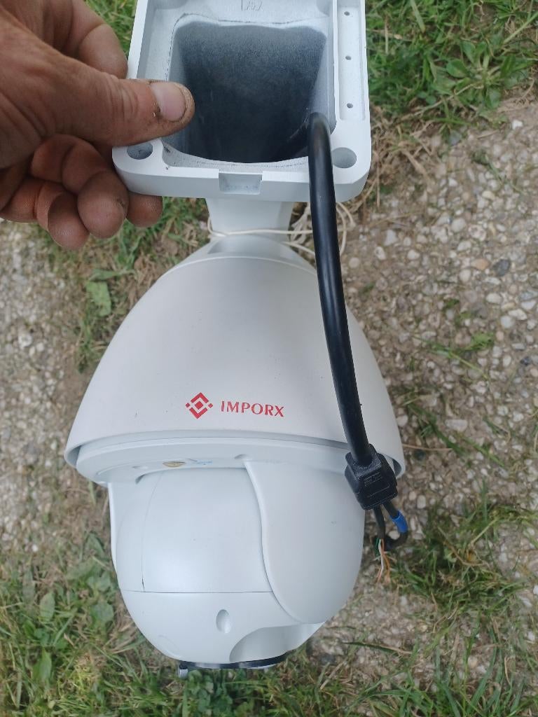 Camera de surveillance, Enlèvement