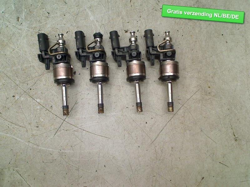 INJECTEUR 4 stuks Volkswagen Golf VIII (CD1) (05E906036K), Volkswagen, Volkswagen AG, Utilisé, Kundenbetreuung@volkswagen.de