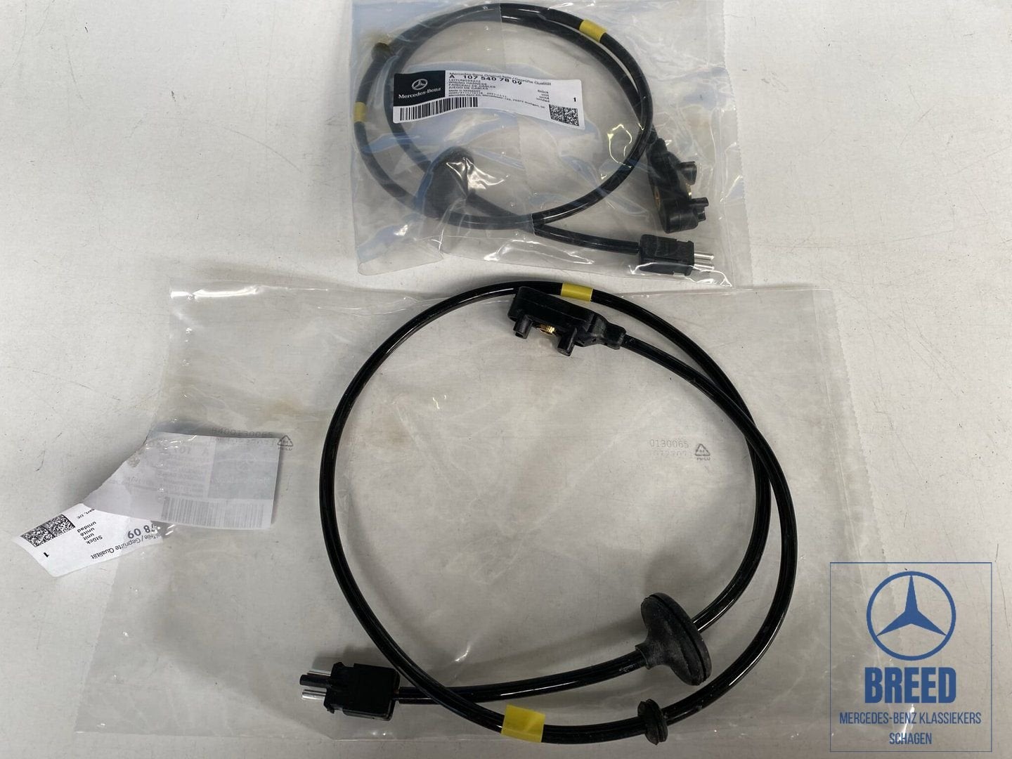 NOS remslijtagesensor L+R voor Mercedes-Benz R107 C107, Neuf, -, -, Enlèvement ou Envoi
