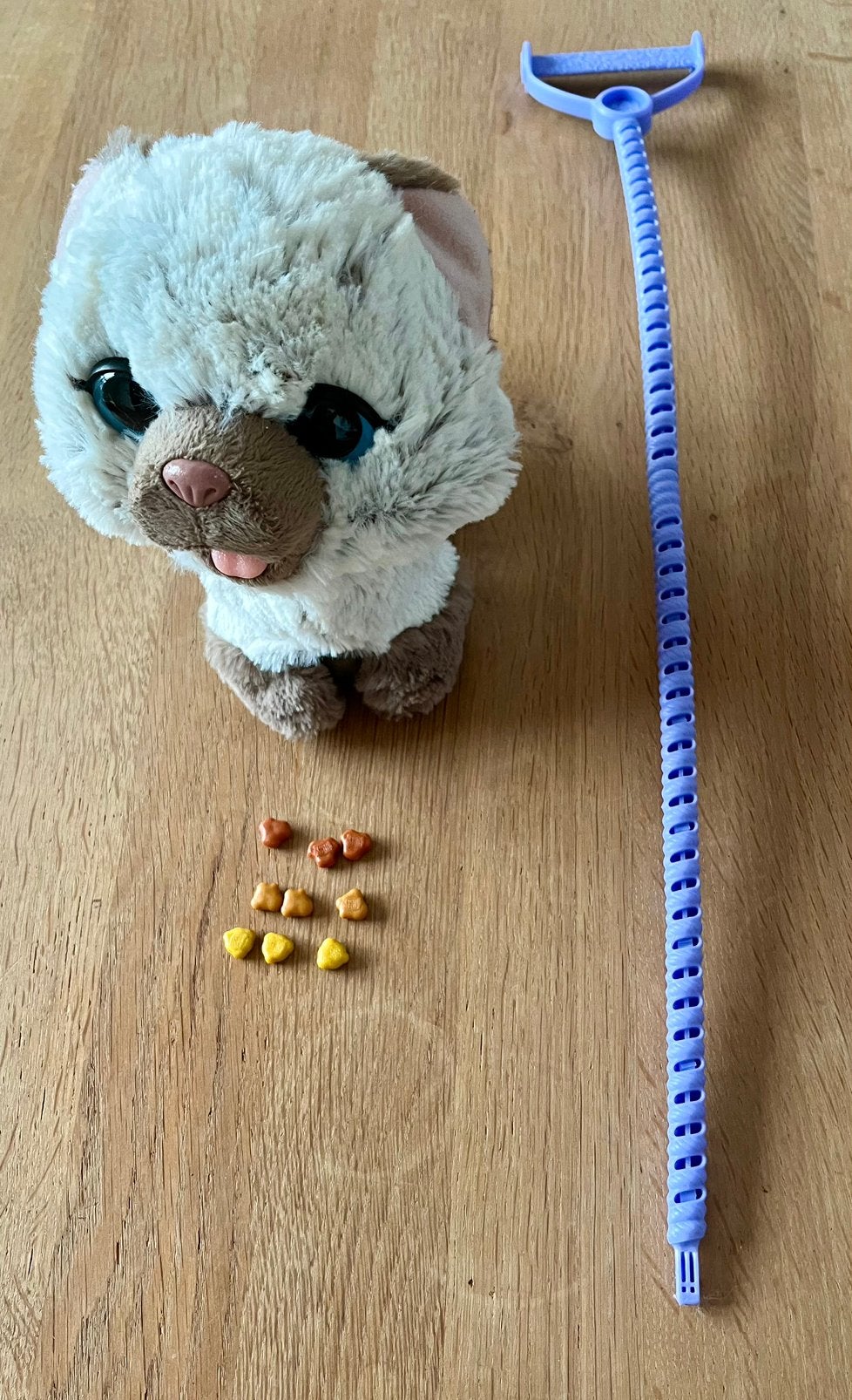 Furreal kat met snoepjes en geluidjes, Ophalen, Zo goed als nieuw, Kat