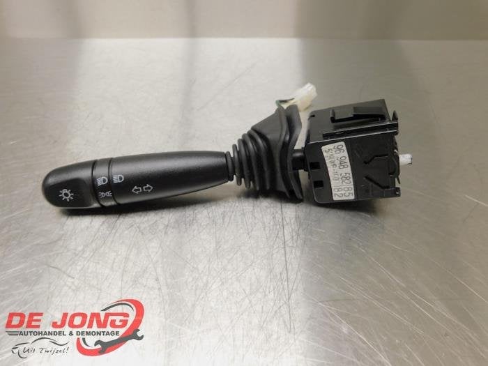 Commutateur lumière d'un Chevrolet Spark, -, 3 mois de garantie, Utilisé, -
