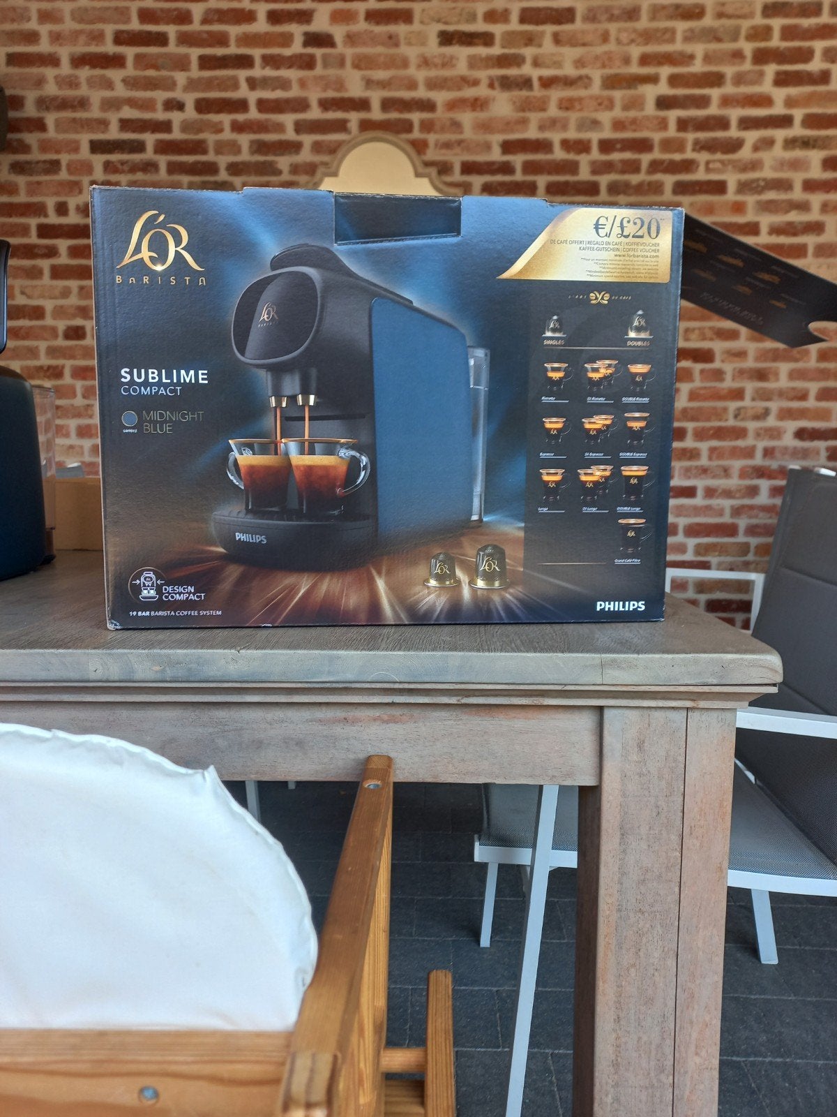 Cafetière à capsules L'OR LM9012/40, Electroménager, Neuf, Machine à espresso, Réservoir d'eau amovible, Dosettes et capsules de café