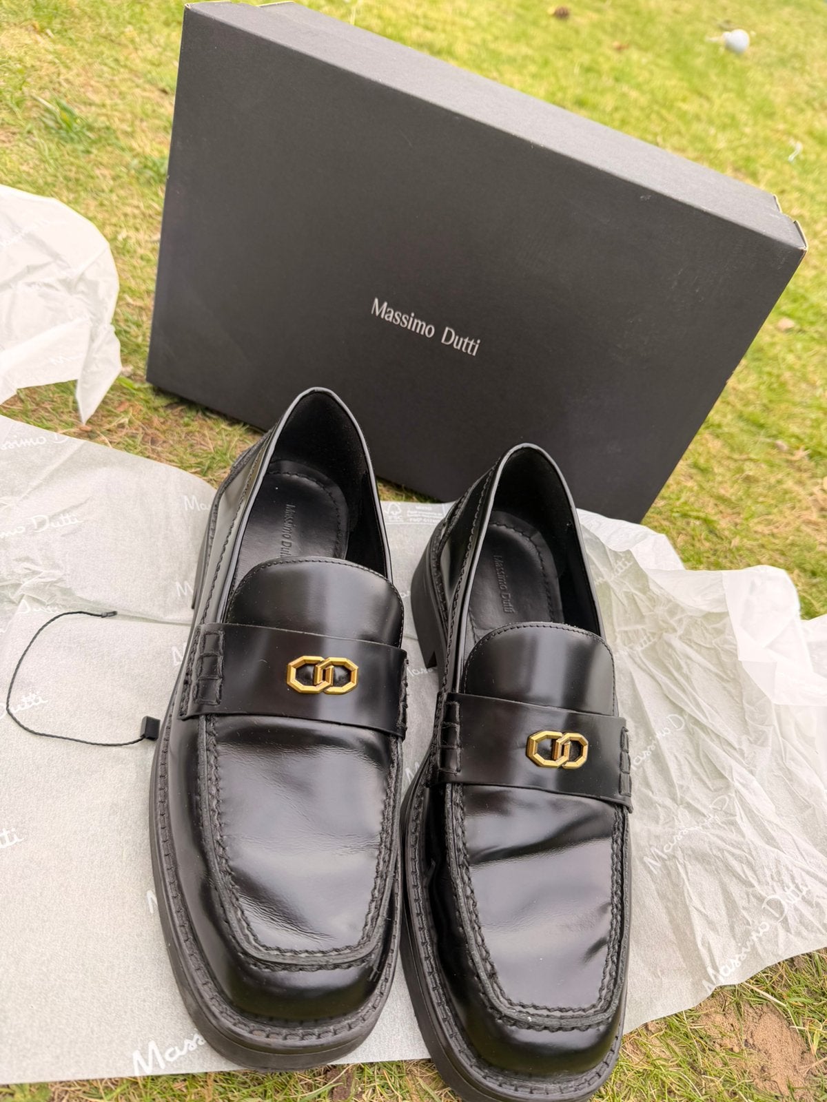 Superbes mocassins Massimo Dutti, taille 39, Vêtements | Hommes, Chaussures, Comme neuf, Flâneurs, Noir, Enlèvement ou Envoi