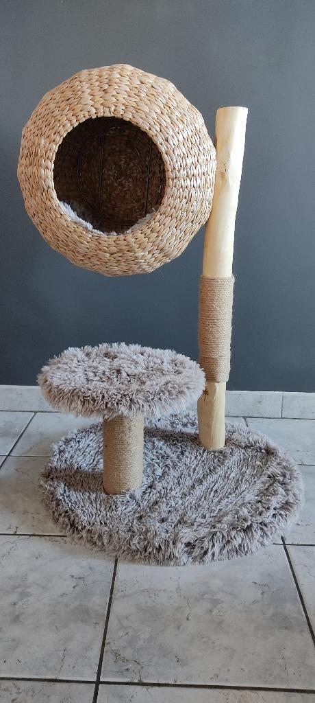Arbre à chat griffoir + tunnel de jeu, Enlèvement, Comme neuf