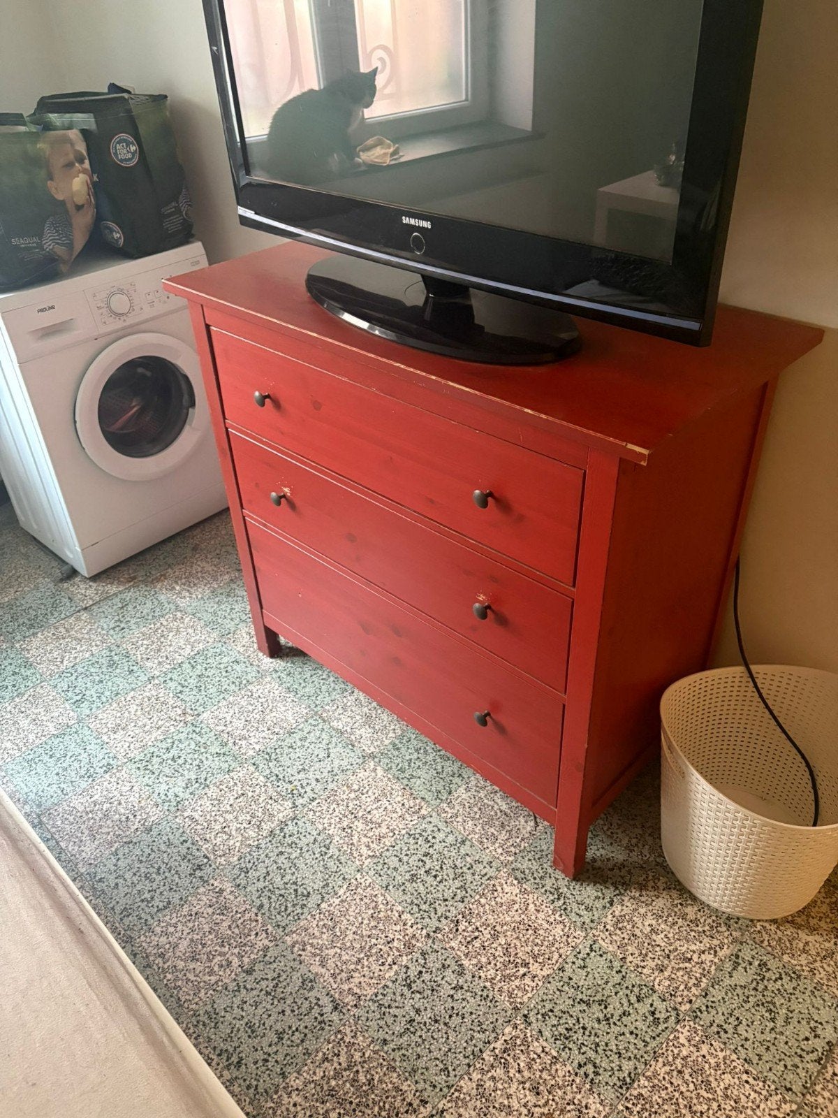 Commode gratuit à venir chercher, Huis en Inrichting, Kasten | Ladekasten