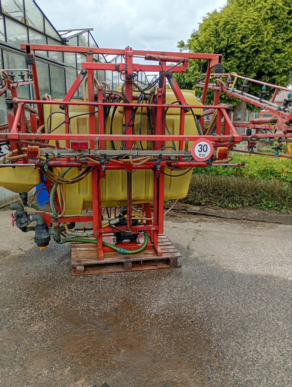 Beyne veldspuit, 21m, hydraulisch open, Ophalen